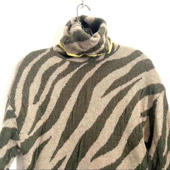 Rag and Bone Kiki Funnelneck Sweater - Picture 5 of 6